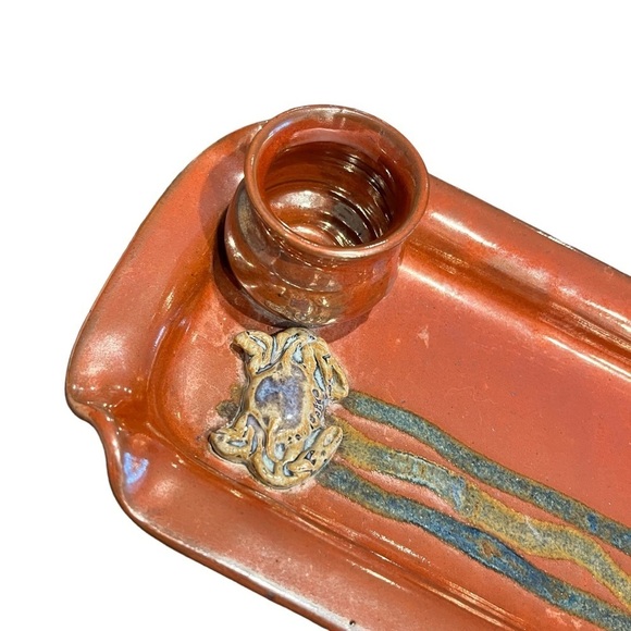 Art Pottery Serving Tray With Dimensional Crab Signed Coastal - Picture 3 of 5